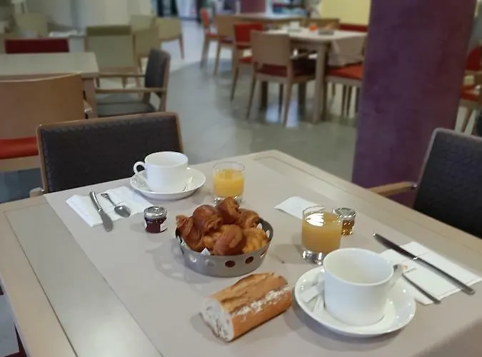 公寓式酒店 Rss Domitys Les Vignes Pourpres 普伊尔波勒奥